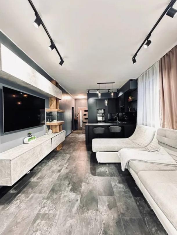 квартира, 4-кімн., Харьков, Холодная Гора, Переяславская