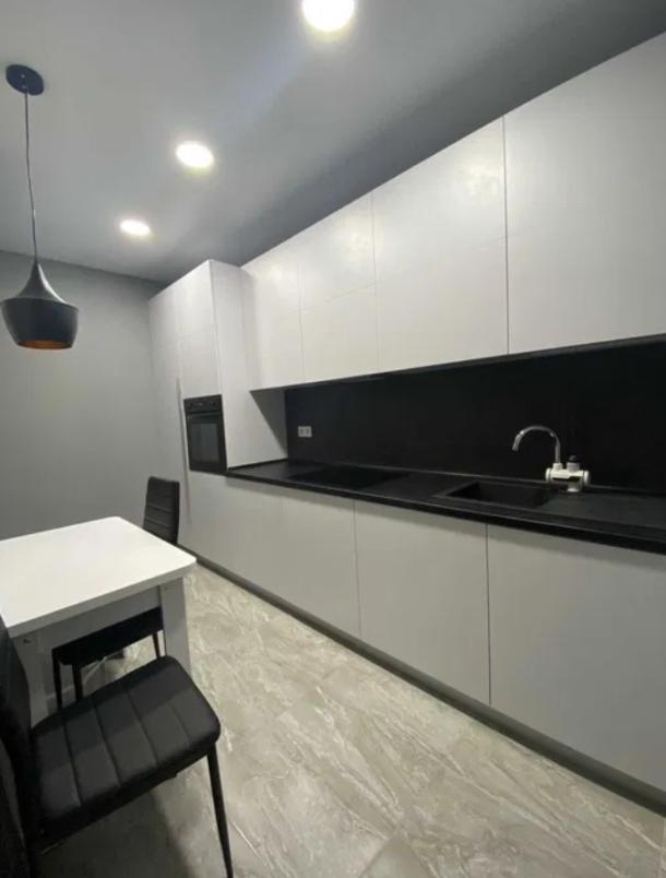 квартира, 3-кімн., Харьков, Павловка, Клочковская