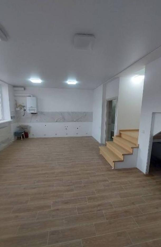 квартира, 4-кімн., Харьков, Журавлевка, Новоалександровская