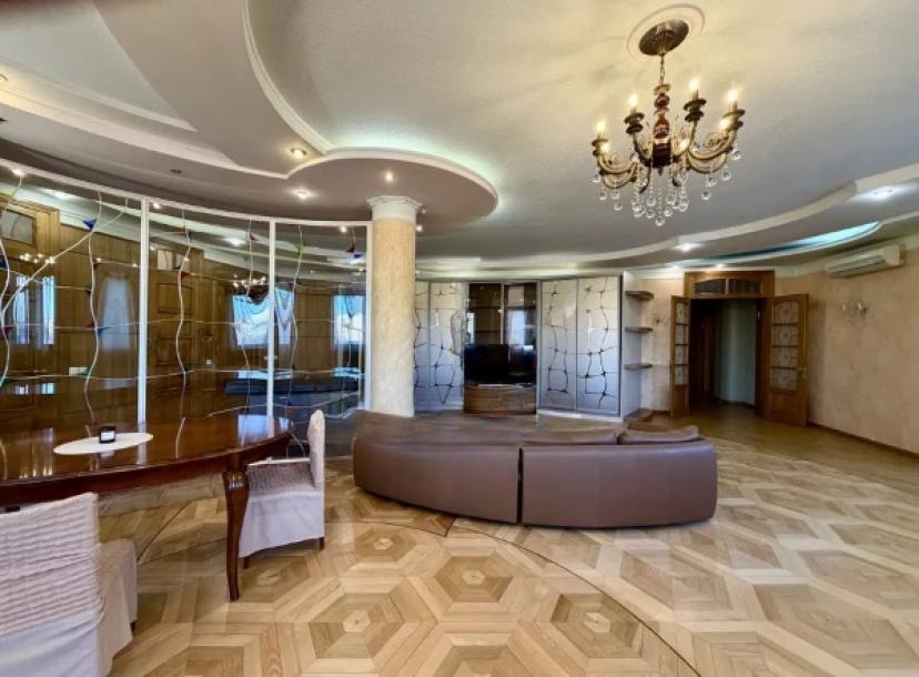 квартира, 4-кімн., Харьков, Павлово Поле, Отакара Яроша