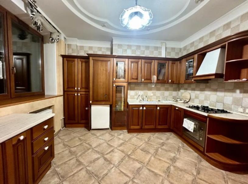 квартира, 4-кімн., Харьков, Павлово Поле, Отакара Яроша