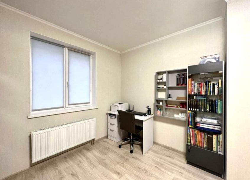 квартира, 1-кімн., Харьков, Алексеевка, Домостроительная