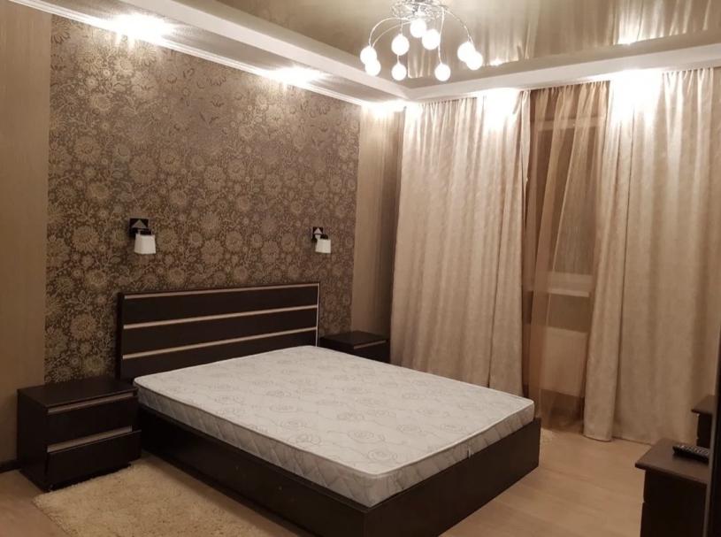 квартира, 2-кімн., Харьков, Защитников Украины метро, Малиновская