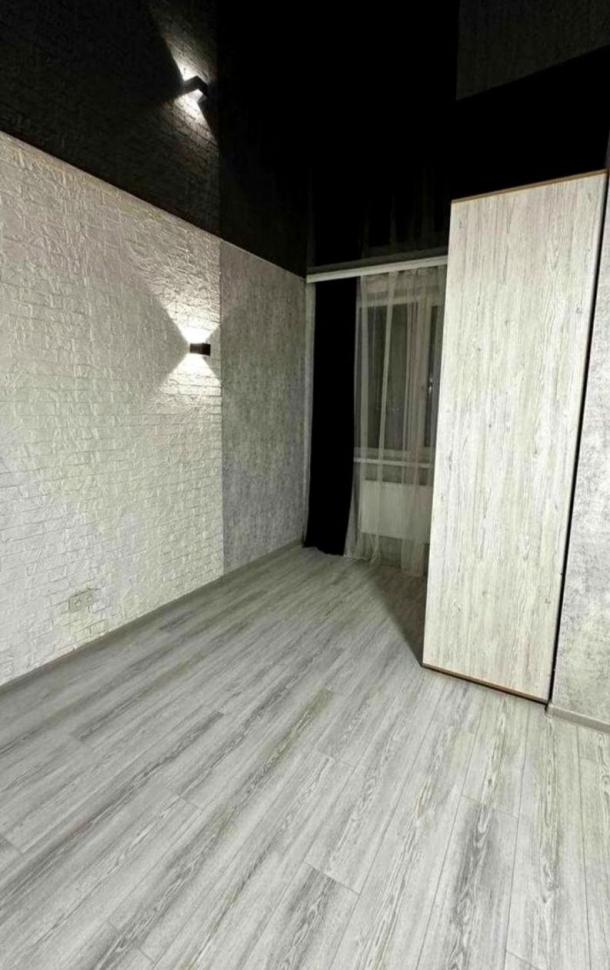 квартира, 1-кімн., Харьков, Салтовка, Академика Барабашова