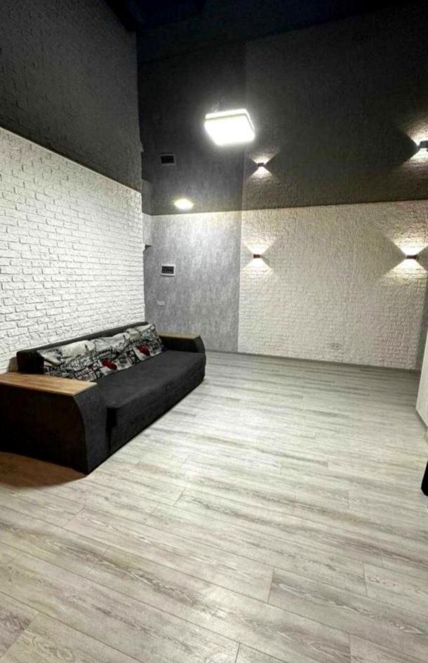 квартира, 1-кімн., Харьков, Салтовка, Академика Барабашова