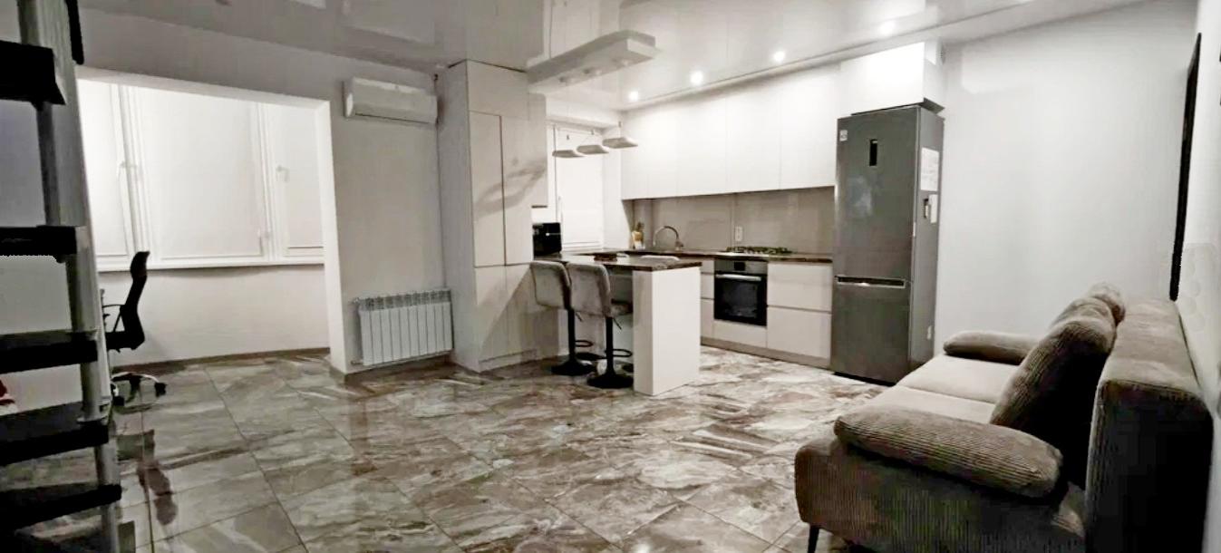 квартира, 3-кімн., Харьков, Центральный рынок метро, Лосевский пер