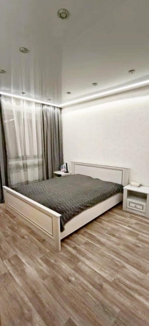 квартира, 3-кімн., Харьков, Центральный рынок метро, Лосевский пер