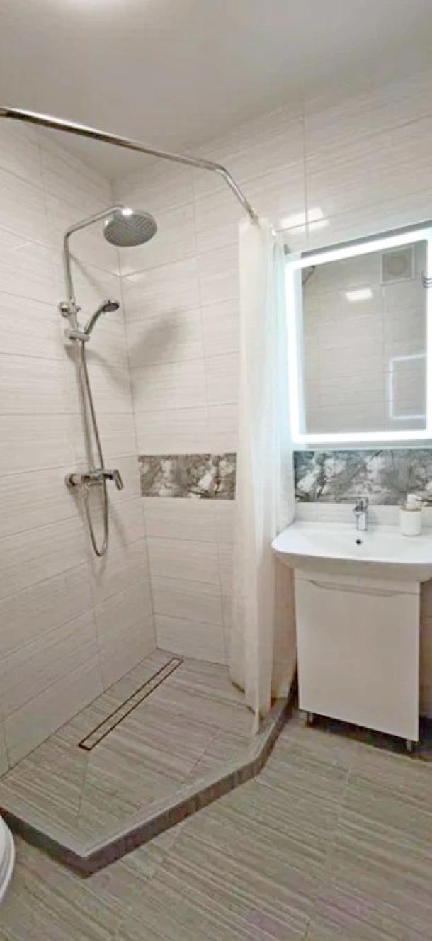 квартира, 3-кімн., Харьков, Центральный рынок метро, Лосевский пер