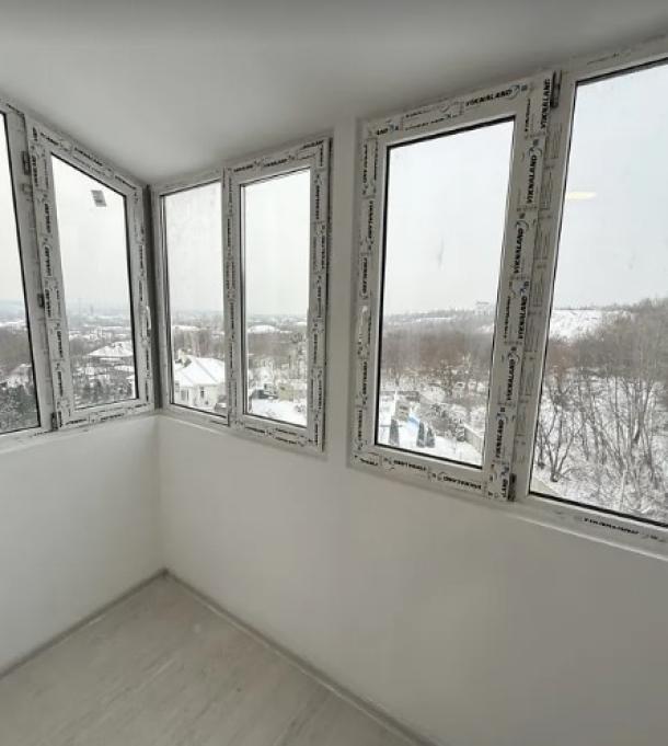 квартира, 3-кімн., Харьков, Алексеевка, Букова (Завода Комсомолец)