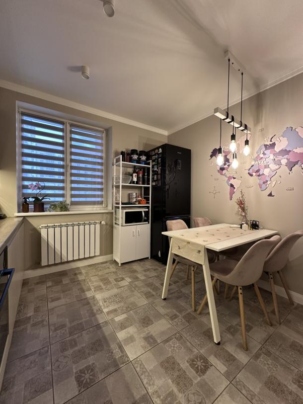 квартира, 2-кімн., Харьков, Новые Дома, Льва Ландау пр.