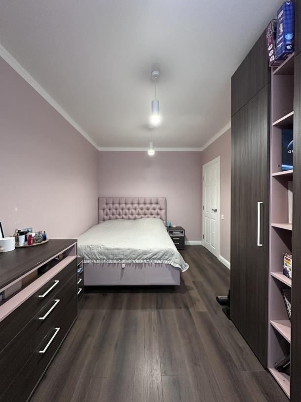 квартира, 2-кімн., Харьков, Новые Дома, Льва Ландау пр.