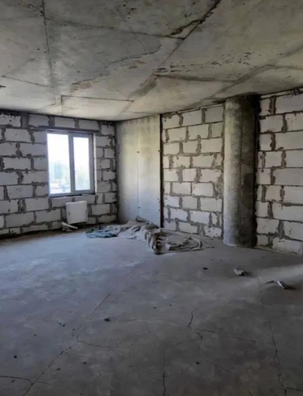 квартира, 4-кімн., Харьков, 522м/р, Академика Барабашова