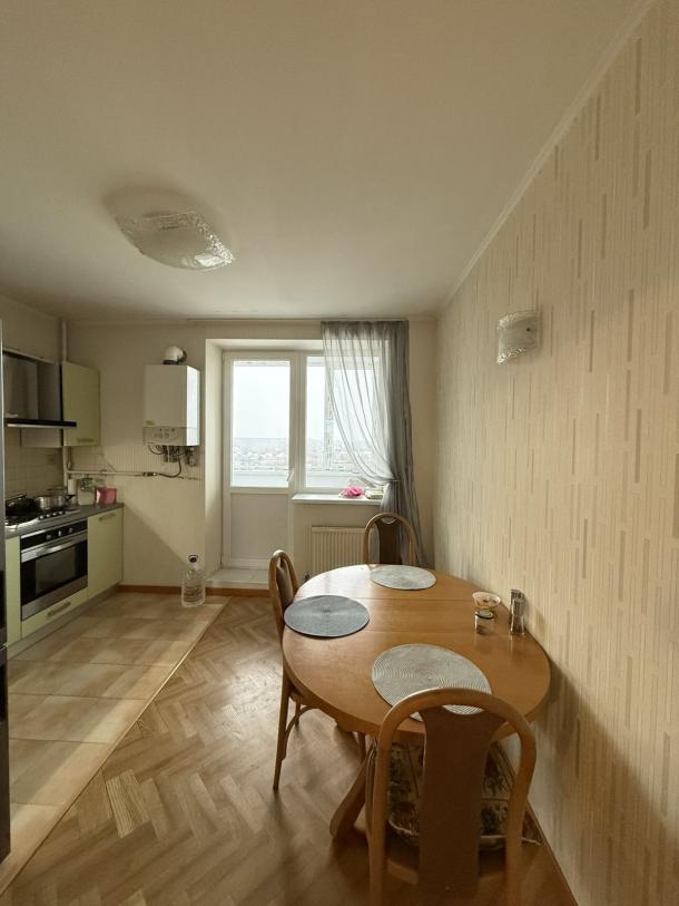 квартира, 2-кімн., Харьков, МЖК, Кричевского