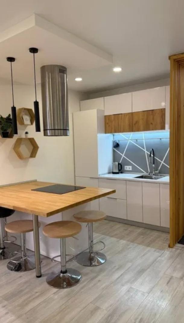 квартира, 2-кімн., Харьков, Алексеевка, Домостроительная