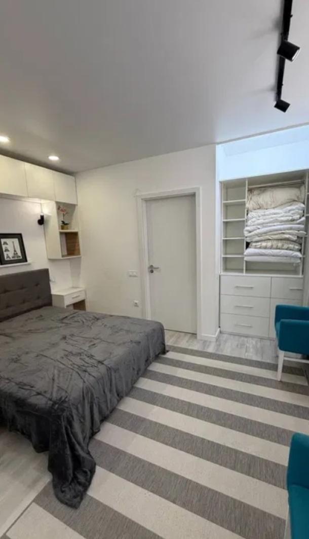 квартира, 2-кімн., Харьков, Алексеевка, Домостроительная