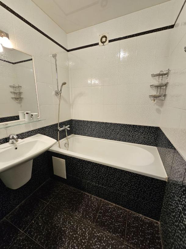 квартира, 2-кімн., Харьков, 1 Северная Салтовка, Соборности Украины (Дружбы Народов)