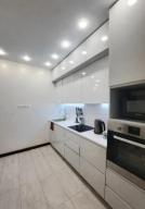 новостройка, Харьков, Защитников Украины метро