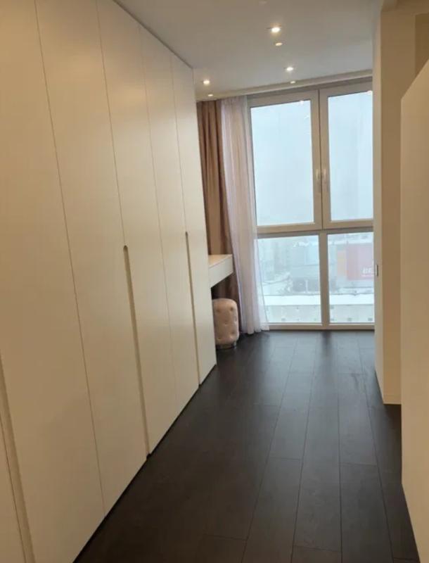 квартира, 4-кімн., Харьков, 1 Северная Салтовка, Гвардейцев Широнинцев