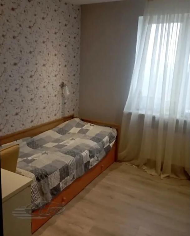 квартира, 3-кімн., Харьков, Павлово Поле, Профессорская