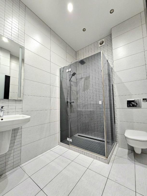 квартира, 3-кімн., Харьков, Шатиловка, Академика Ляпунова