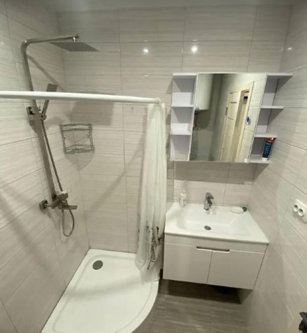 квартира, 1-кімн., Харьков, ХТЗ, Мира