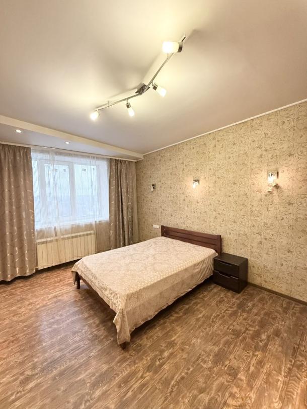 квартира, 2-кімн., Харьков, МЖК, Кричевского