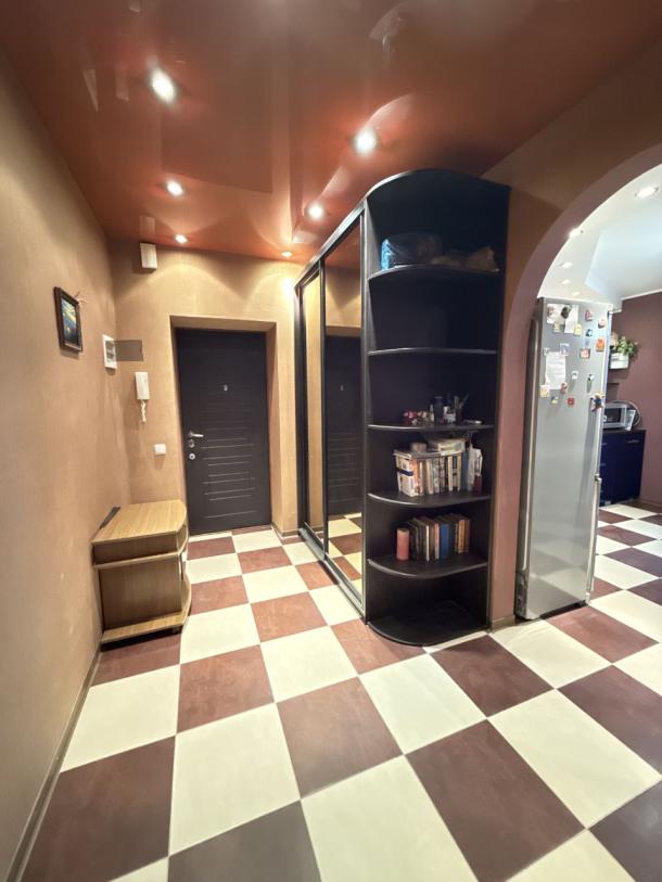 квартира, 2-кімн., Харьков, МЖК, Кричевского