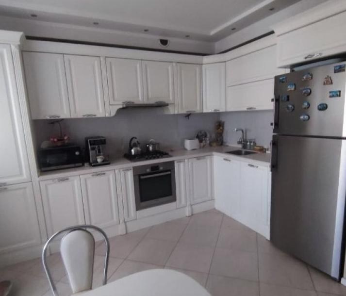 квартира, 3-кімн., Харьков, 608м/р, Непокоренных (Героев Труда)