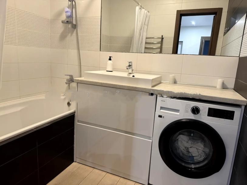 квартира, 2-кімн., Харьков, 602м/р, Юбилейный пр. (50 лет ВЛКСМ пр.)