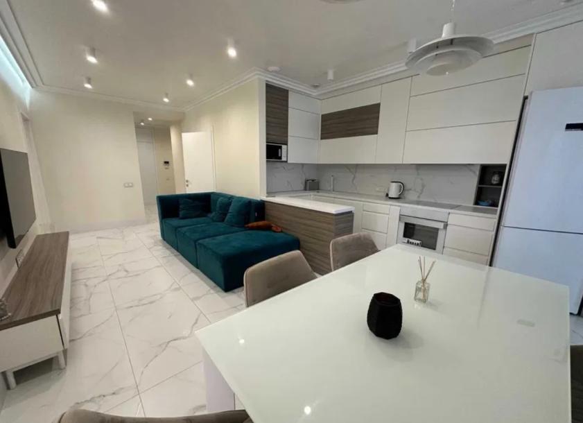 квартира, 3-кімн., Харьков, Спортивная метро, Молочная (Кирова)