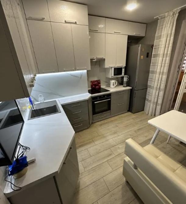 квартира, 2-кімн., Харьков, ХТЗ, Мира