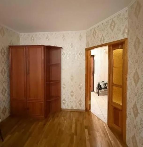 квартира, 1-кімн., Харьков, 604м/р, Тракторостроителей просп.