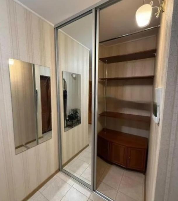 квартира, 1-кімн., Харьков, 604м/р, Тракторостроителей просп.