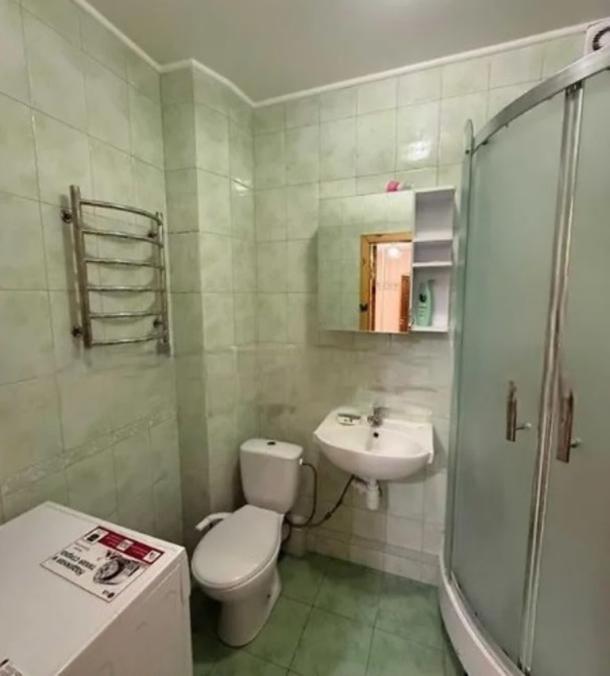 квартира, 1-кімн., Харьков, 604м/р, Тракторостроителей просп.