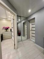 новостройка, Харьков, Гагарина метро