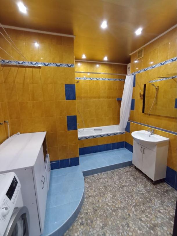 квартира, 3-кімн., Харьков, 608м/р, Академика Павлова