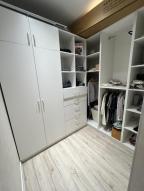 новостройка, Харьков, Центральный рынок метро, Дмитриевская