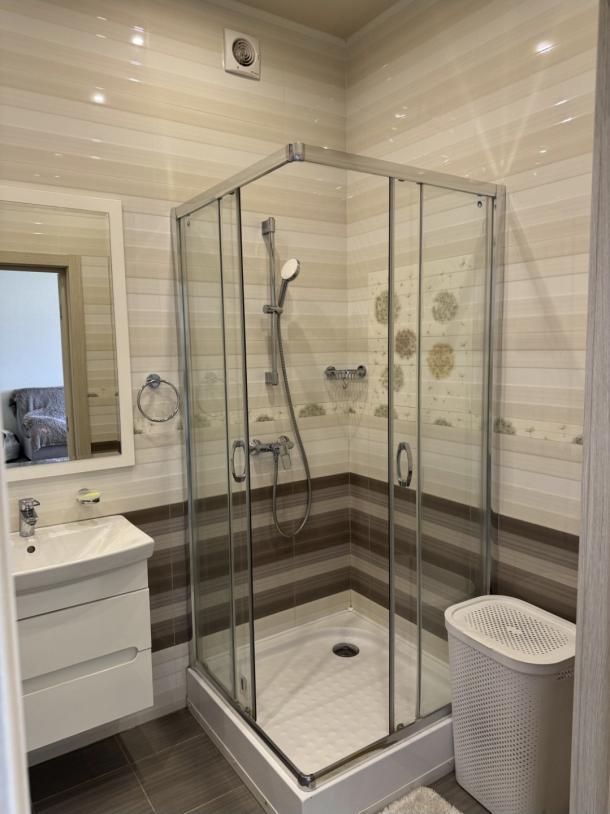 квартира, 3-кімн., Харьков, Алексеевка, Победы пр.