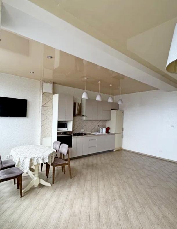 квартира, 3-кімн., Харьков, Павлово Поле, Станислава Парталы (Балакирева)