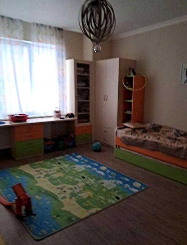 квартира, 3-кімн., Харьков, Алексеевка, Ахсарова