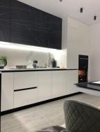 новостройка, Харьков, Центральный рынок метро