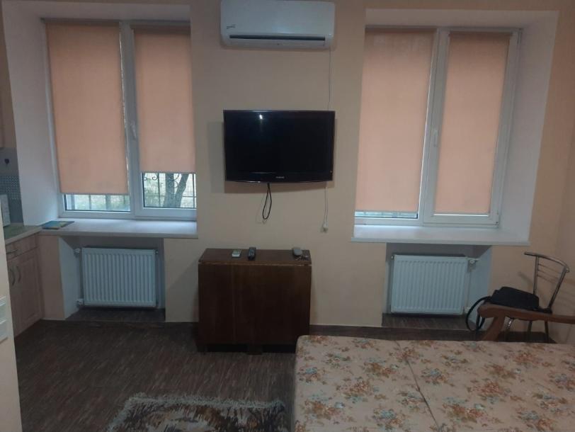 квартира, 1-кімн., Харьков, Центральный рынок метро, Резниковский пер.