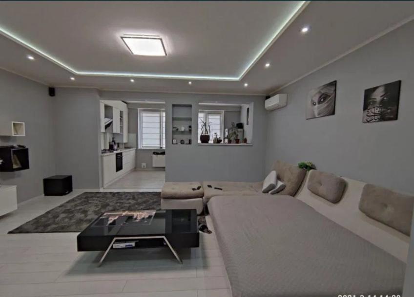 квартира, 1-кімн., Харьков, Журавлевка, Новоалександровская