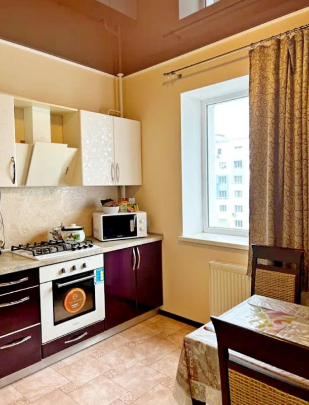 квартира, 1-кімн., Харьков, Жуковского поселок, Дача 55