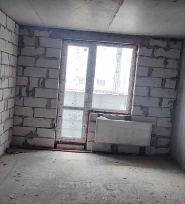 квартира, 2-кімн., Харьков, Рогань жилмассив, Зубарева