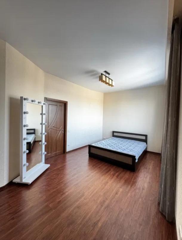 квартира, 3-кімн., Харьков, Павлово Поле, Науки пр.