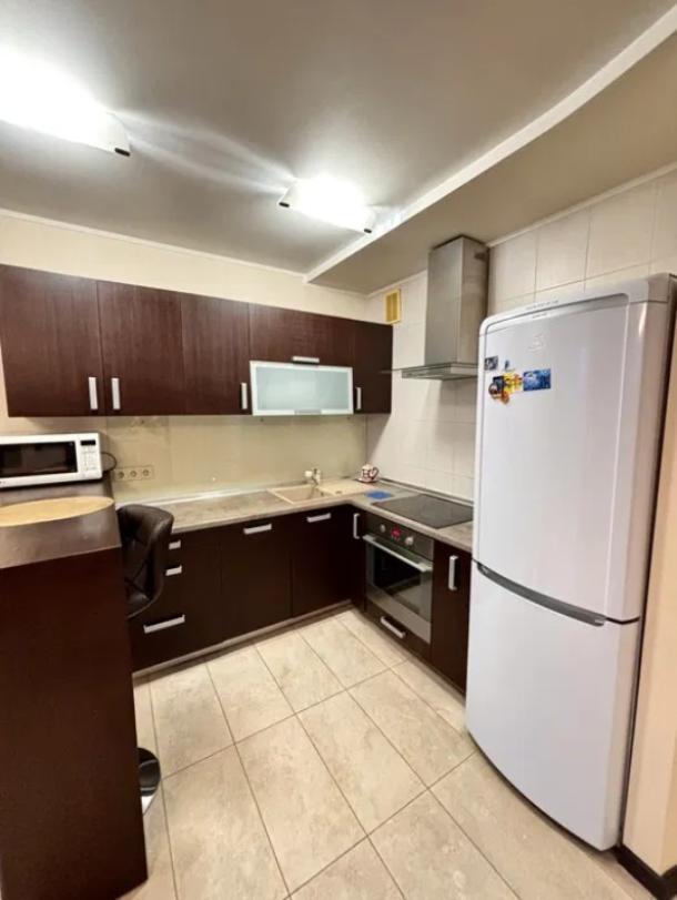 квартира, 1-кімн., Харьков, Гагарина метро , Аэрокосмический просп. (Гагарина проспект)