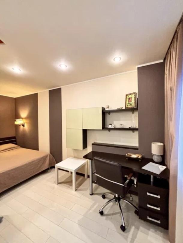 квартира, 1-кімн., Харьков, Гагарина метро , Аэрокосмический просп. (Гагарина проспект)