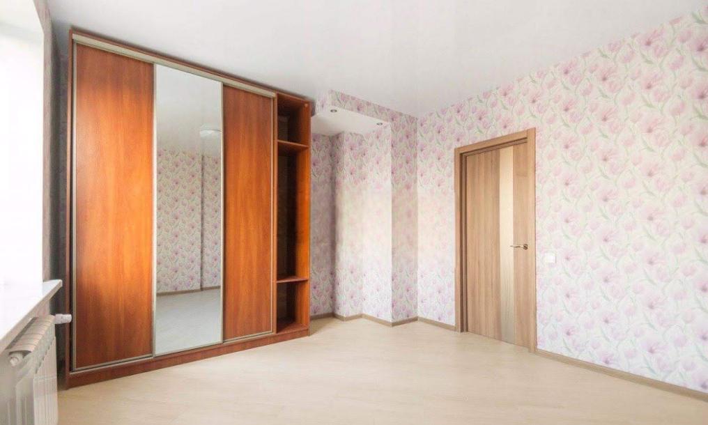 квартира, 3-кімн., Харьков, Павловка, Клочковская