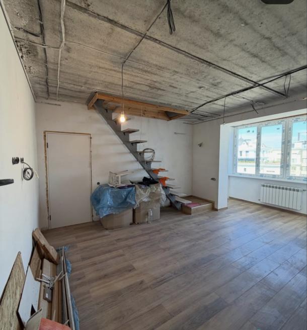 квартира, 4-кімн., Харьков, Павлово Поле, Профессорская